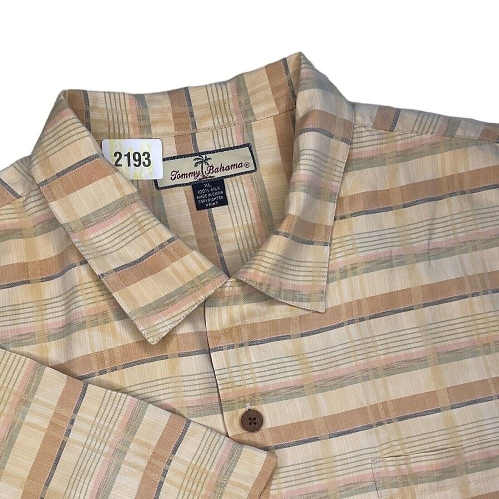 Tommy Bahama Cream/Beige Striped Short Slv. Button Up Shirt Men XL China Silk